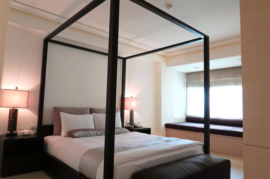 Herz Motel Taichung Exterior photo